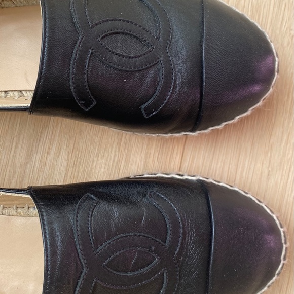 CHANEL WOMEN ESPADRILLES - SIZE 38 - Picture 9 of 13